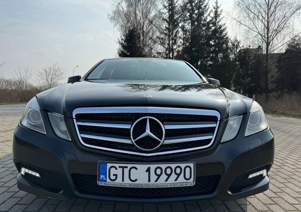 Mercedes-Benz Klasa E cena 40900 przebieg: 232951, rok produkcji 2010 z Pelplin małe 254